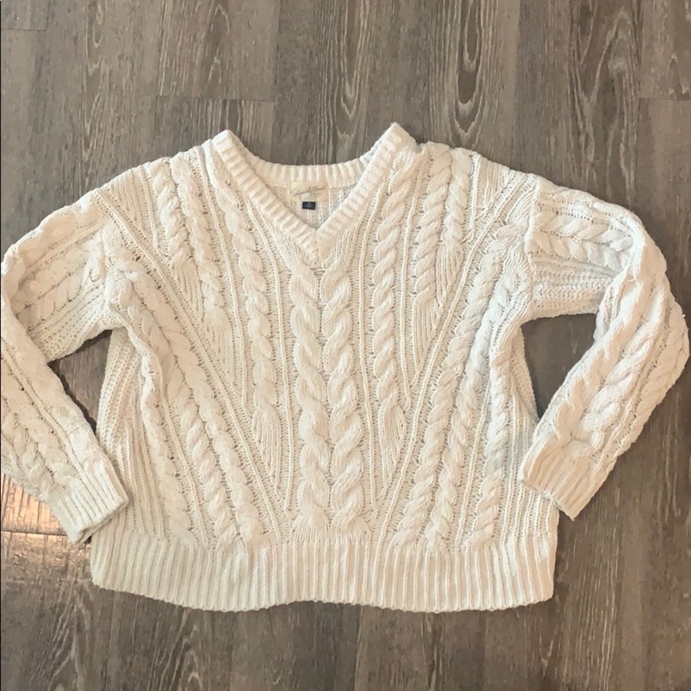 Universal Thread chunky knit sweater